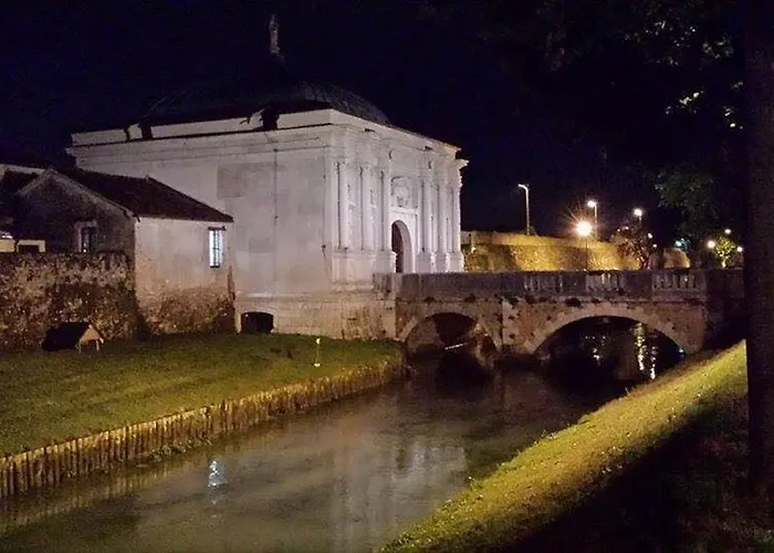 Oda ve Kahvaltı Al Sogno Di Laura